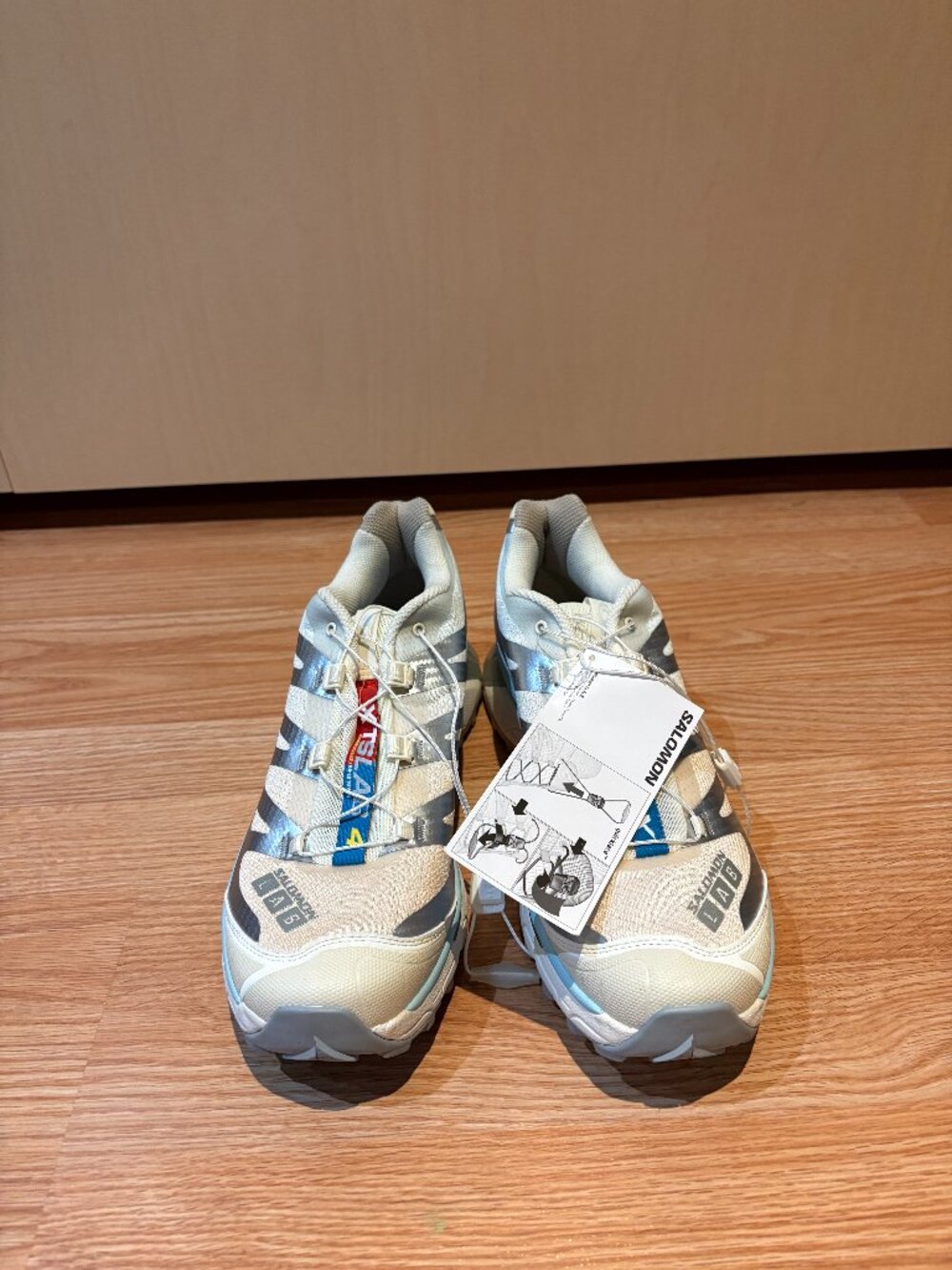 Salomon XT-4 Trail Running Shoes (White/Grey)